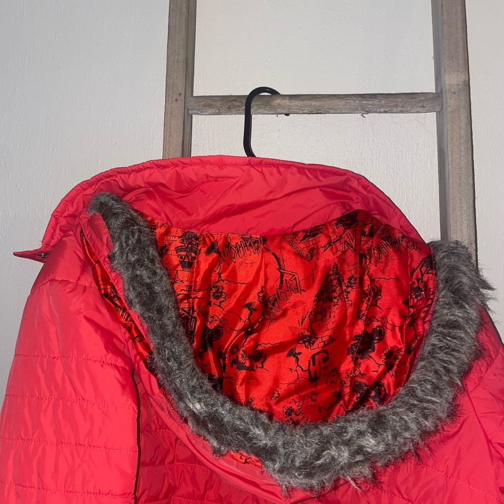 Volcom Stone Snow/Rain/Puffer Jacket - Picture 3 of 4